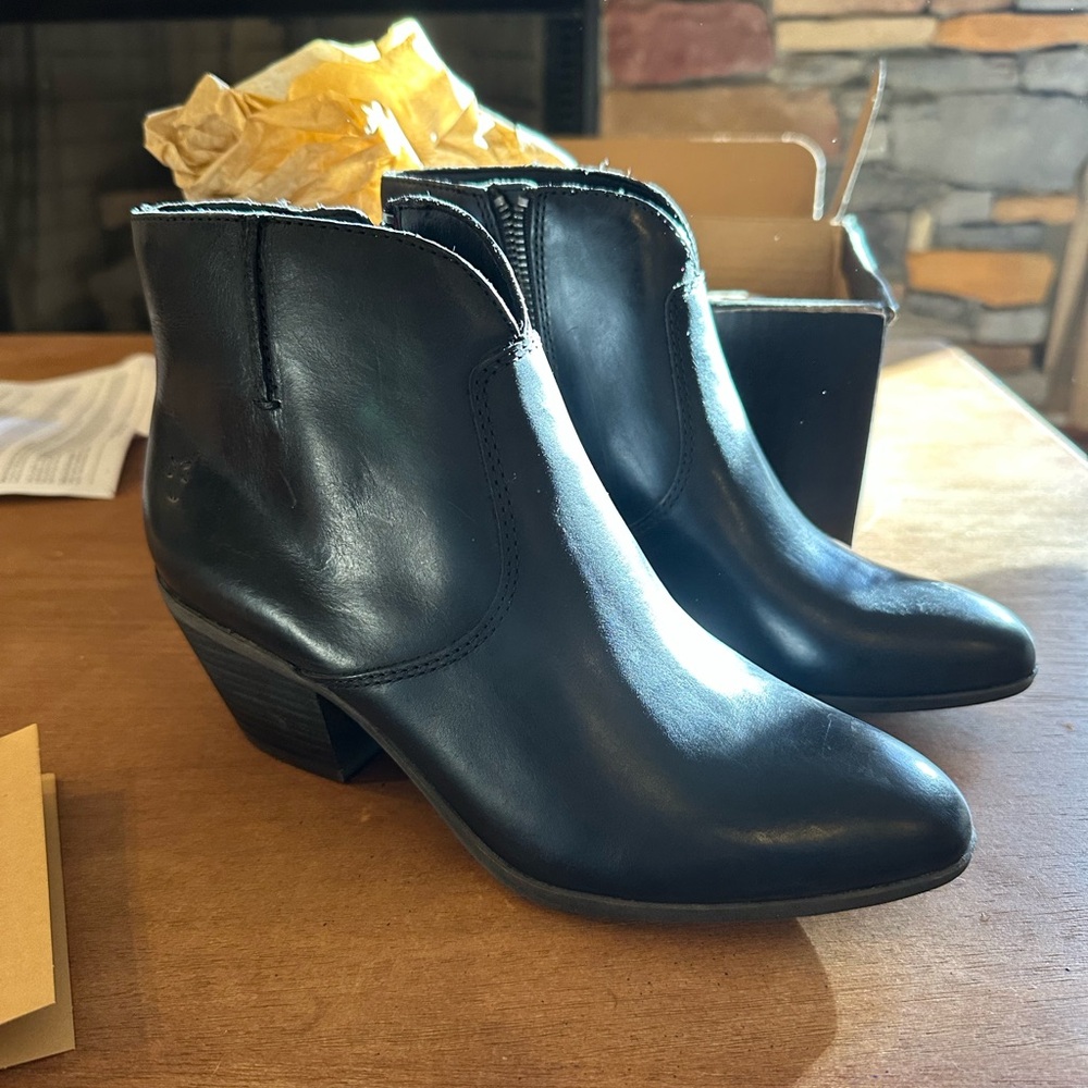 Frye Black Ankle Booties - Picture 6 of 9